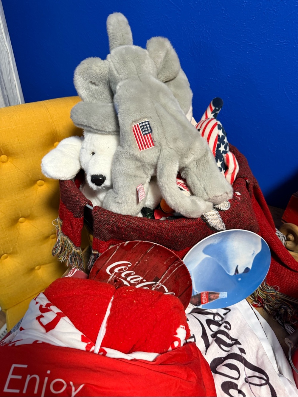 Coca-Cola Bundle - Picture 8 of 12